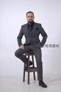 正装男士的时尚写真