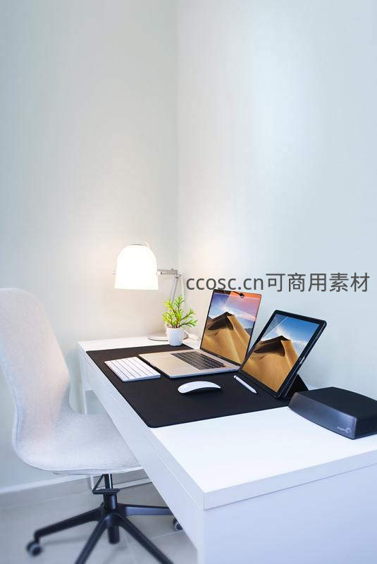 双屏笔记本高效办公配置