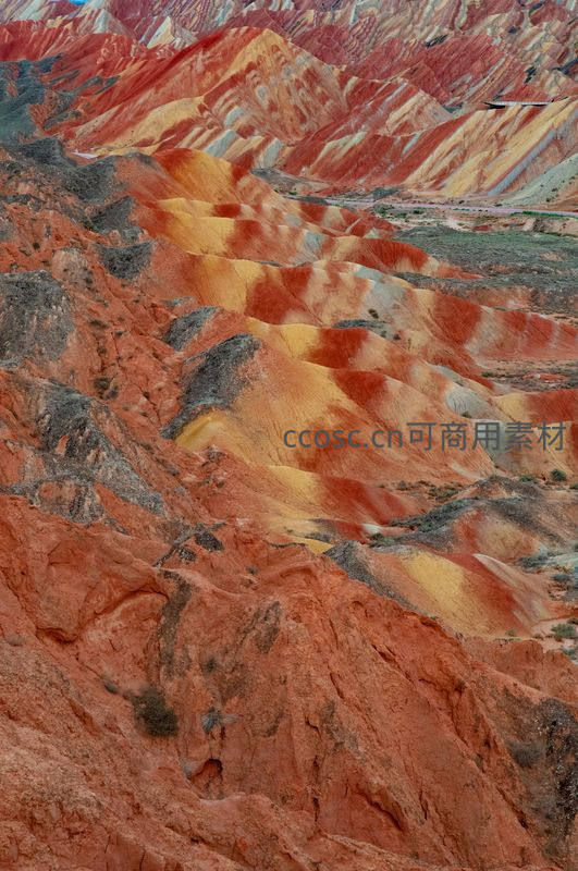 丹霞地貌层峦叠嶂色彩斑斓