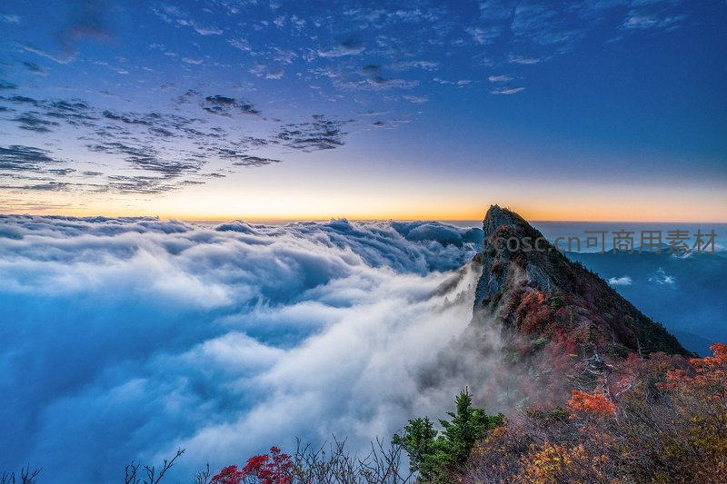 云海之上观日出奇景