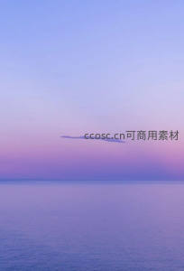 紫霞满天海平线静谧