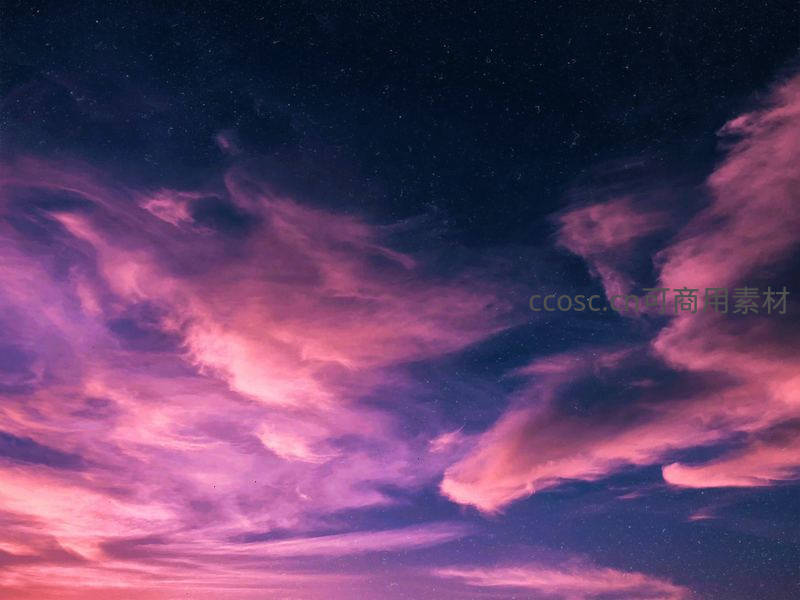 梦幻紫粉星云夜空如画布