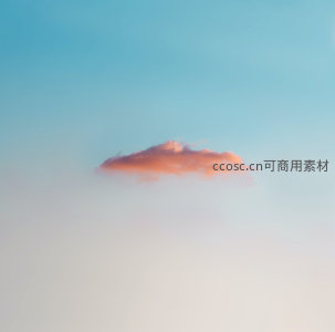 孤云一抹粉红，淡蓝天空尽显温柔静谧