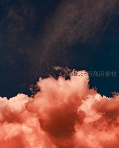 暮色云霞渲染深邃苍穹