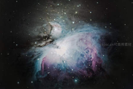 绚丽星云在宇宙深处绽放光芒