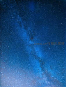 深邃夜空中的银河星河