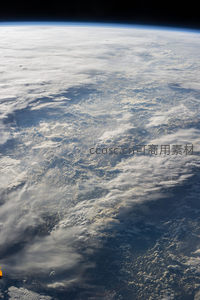 浩瀚云海覆盖地球