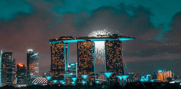 滨海湾金沙上空的跨年烟花