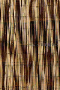 竹帘纹理细密，质朴温暖显工艺