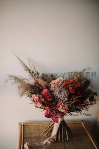 婚礼新娘手捧花浪漫特写