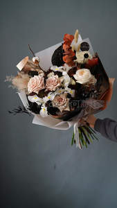 复古暗调花束，高级感十足