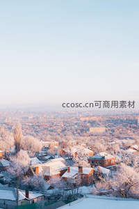 晨曦雪城温暖街景