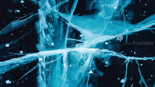 冰晶网络中的宇宙星尘