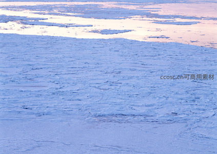 蓝调冰面纹理，冬日大地肌理