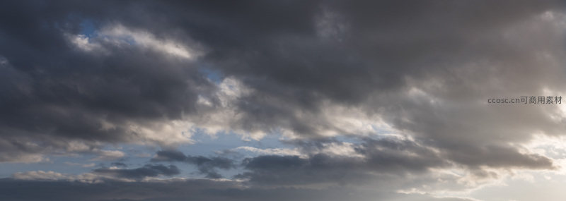 广角镜头下的风云变幻长卷