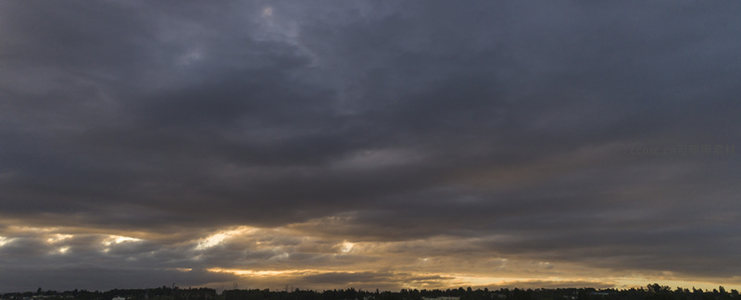乌云压境时，地平线透出希望之光