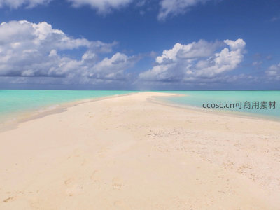 延伸至天际的白色沙滩半岛