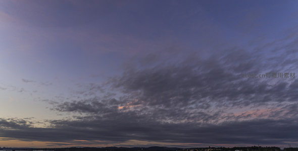 暮霭沉沉云海翻涌