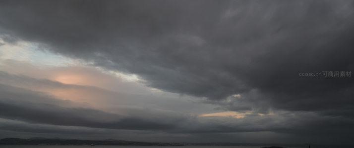 风暴前夕海天阴云