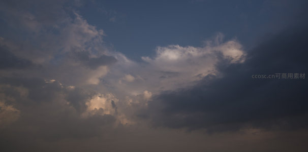 暮色苍穹云海翻涌壮丽天幕