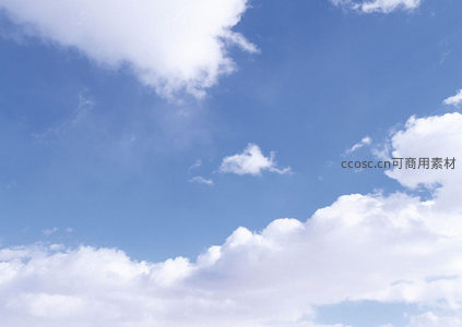 晴朗日子里的棉花糖般云层