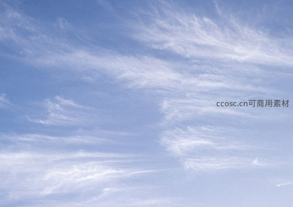 纤细云丝织就淡蓝天幕