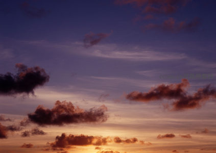 绚烂云海，夕阳熔金时