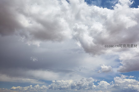 云卷云舒变幻莫测