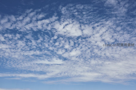蓝天白云朵朵飘，晴空万里好心情