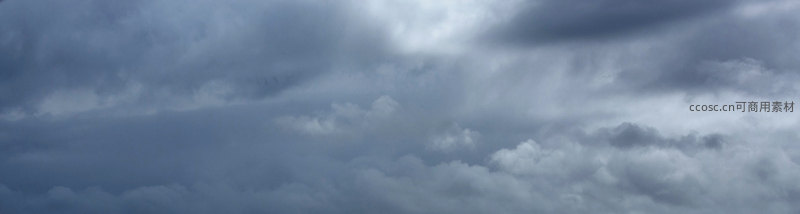 流动的云海如波涛般起伏