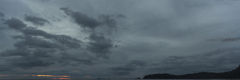 暮色海天，乌云压境日落余晖