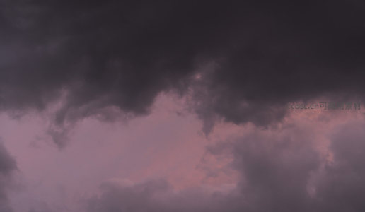 暗夜将至，粉紫云涛的戏剧性瞬间