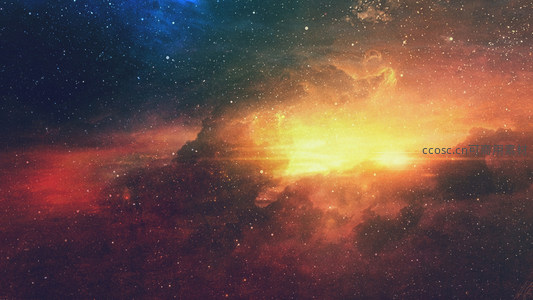 金色日冕穿透星云云层洒向宇宙