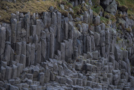 六边形玄武岩柱群特写