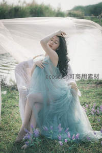 青纱拂面，闭目沉醉湖光草色