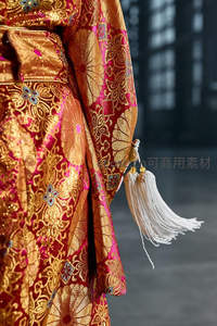 和服袖口流苏特写细节