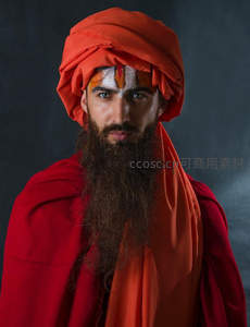 印度苦行僧凝视镜头