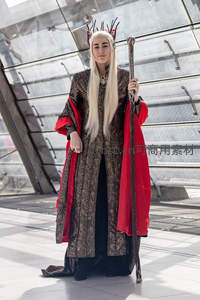 精灵王冠长袍角色扮演写真