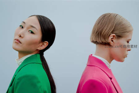 双人背对时尚造型特写