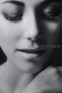 闭目养神的宁静时刻