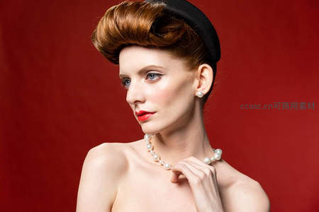 复古红唇珍珠女郎