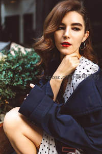 波点裙装时尚街拍