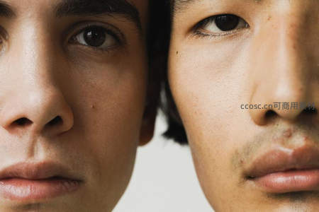 双人面部特写对比情绪表达