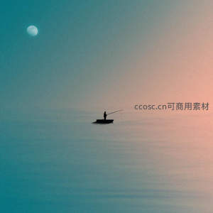 月光下孤舟垂钓者静享湖面宁静时光