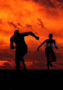 烈焰晚霞下舞者剪影动感飞扬