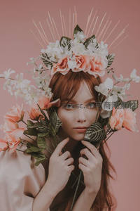 花环少女梦幻唯美的艺术写真