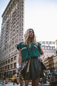 纽约街头的复古时尚