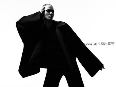 极简主义黑色斗篷造型特写