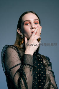 波点透视装时尚写真