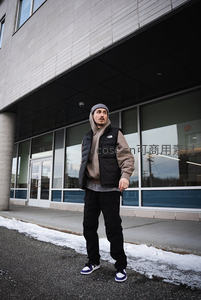 冬日街头青年时尚穿搭写真